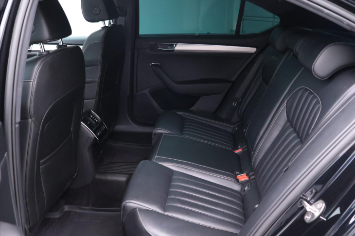 Škoda Superb 2,0 TDI 140kW DSG 4X4 L&K CZ