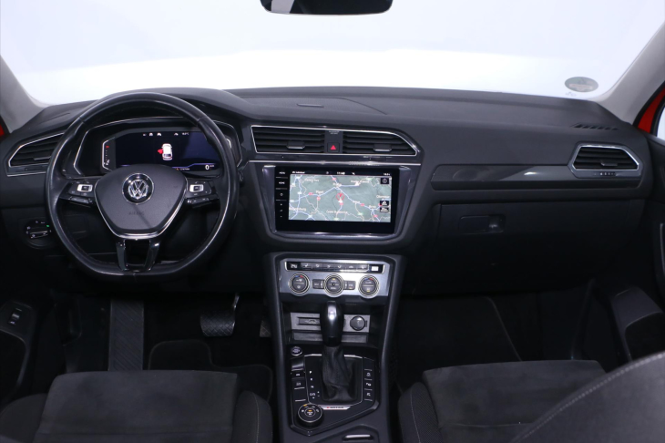 Volkswagen Tiguan Allspace 2,0 TDI 140kW DSG Pano Virtuál