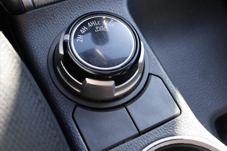 Mitsubishi L200 2,3 DI-D 4WD Intense 1.Maj DPH