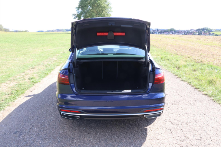 Audi A4 2,0 35 TDI CZ Advanced DPH