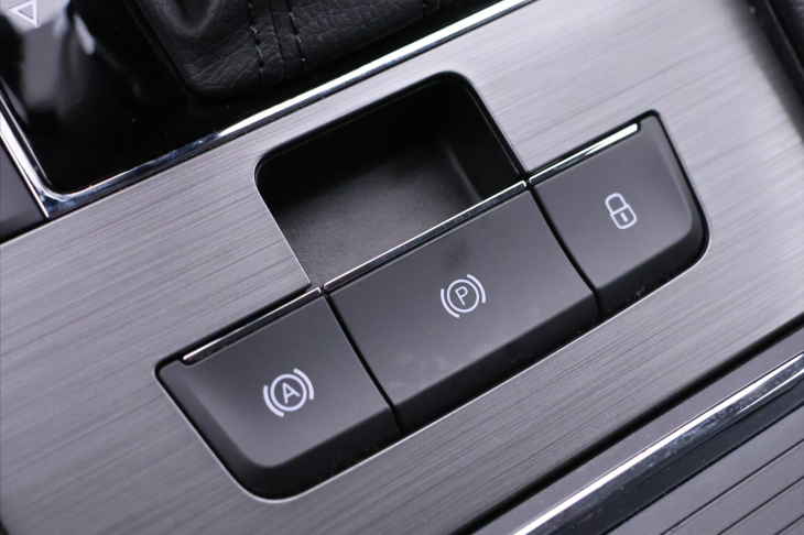 Škoda Superb 2,0 TDI 147kW Style 4x4 DSG CZ DPH