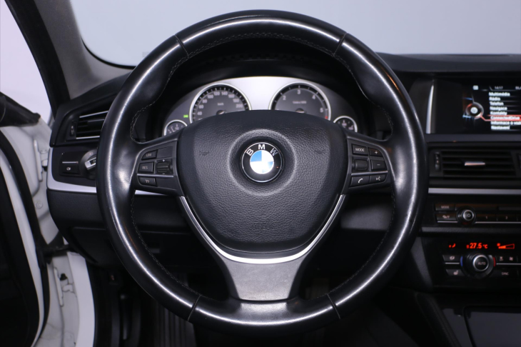 BMW Řada 5 2,0 520d xDrive Touring