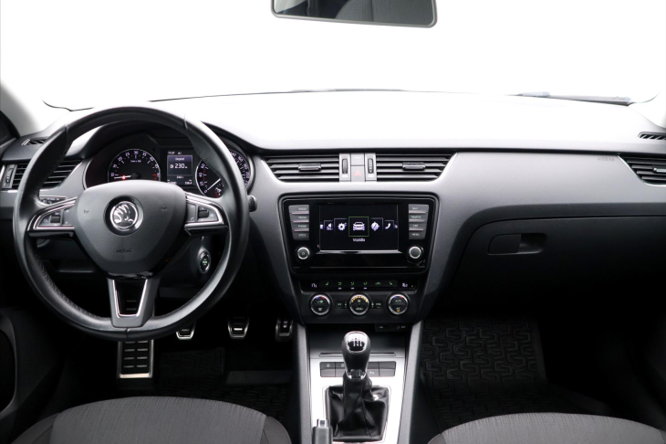 Škoda Octavia 2,0 TDI 110kW Style CZ