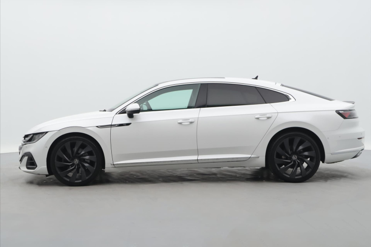Volkswagen Arteon 2,0 TSI 206kW 4M DSG R-Line CZ DPH