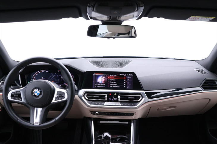 BMW Řada 3 2,0 320d 140kW XDrive Aut. DPH