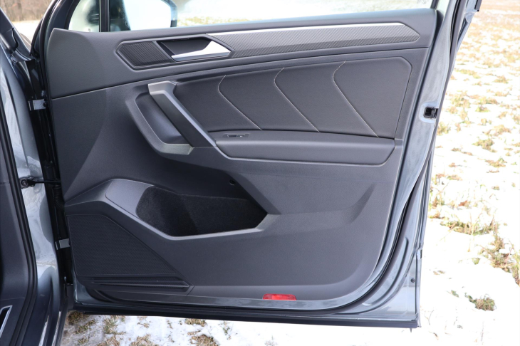 Volkswagen Tiguan Allspace 2,0 TDI 147kW R-line 4M DPH