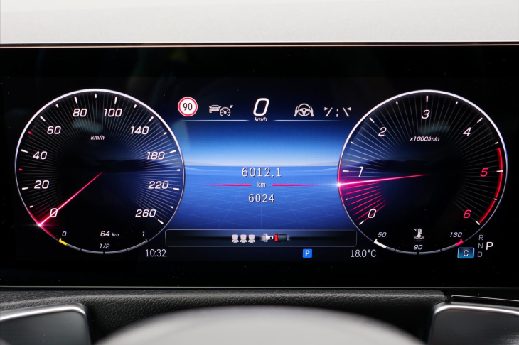 Mercedes-Benz GLB 2,0 200d 4Matic AMG Premium