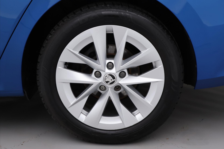 Škoda Octavia 1,5 TSI 110kW DSG CZ Style DPH