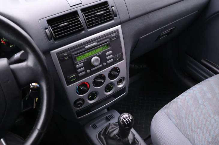 Ford Tourneo Connect 1,8 TDCi 81kW 110 Sport