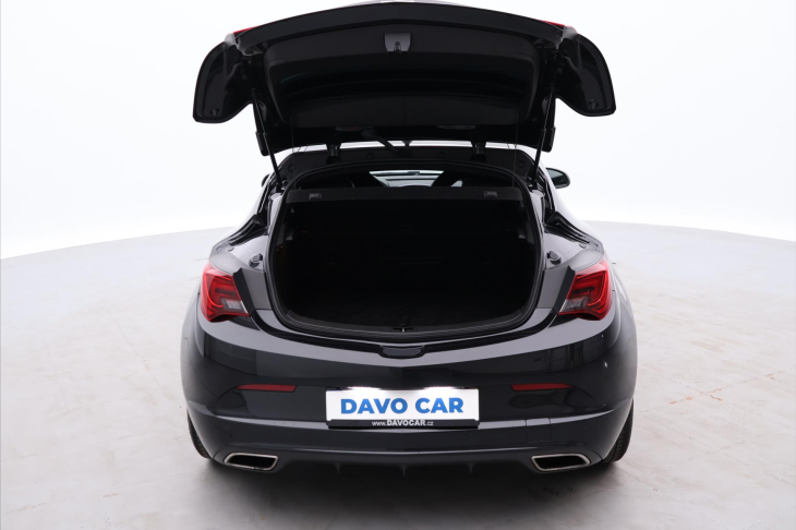 Opel Astra 2,0 T 206kW OPC Black Edit. CZ