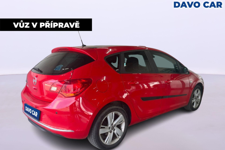 Opel Astra 1,4 T 88kW CZ Drive Serv.Kniha