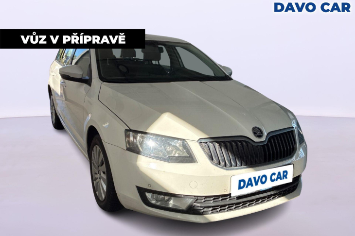 Škoda Octavia 1,6 TDi 81kW DSG Ambition CZ