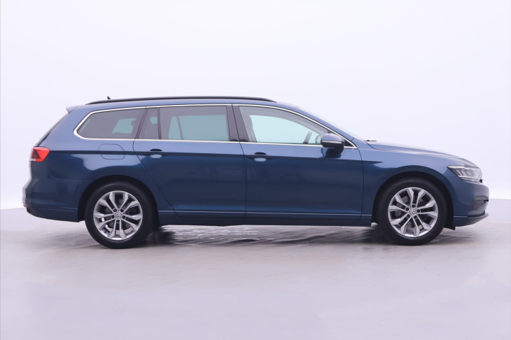 Volkswagen Passat 1,5 TSI 110kW CZ Business LED