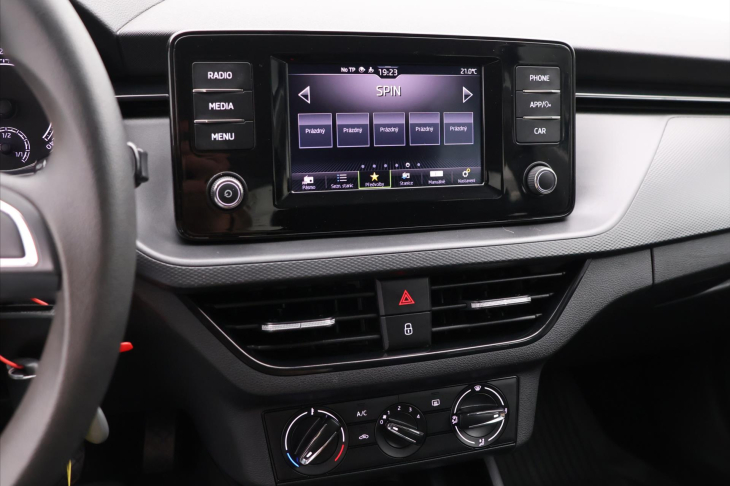 Škoda Scala 1.0 TSI 70kW Ambition CZ