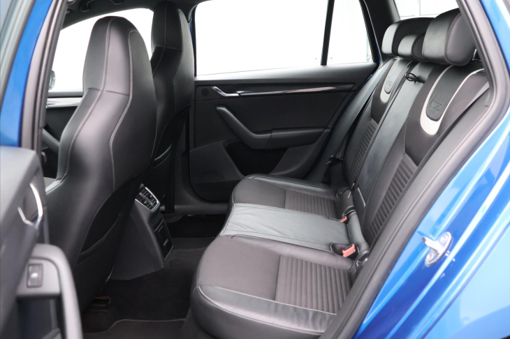 Škoda Octavia 2,0 TDI 135kW RS CR Aut.klima
