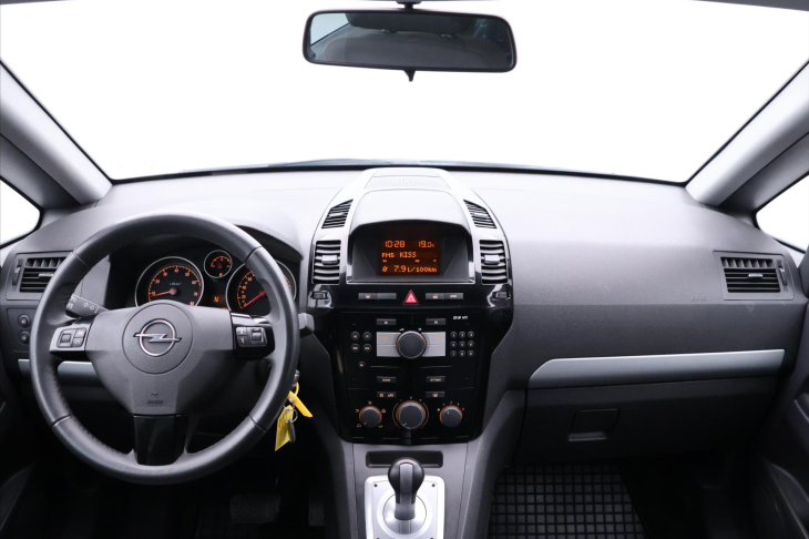 Opel Zafira 1,8 i 103kW Automat 7-Míst