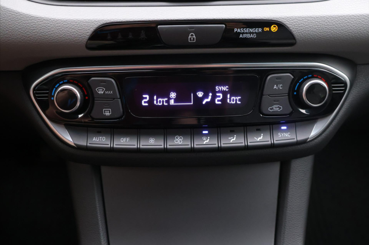 Hyundai i30 1,4 T-GDI 103kW Style CZ Tažné