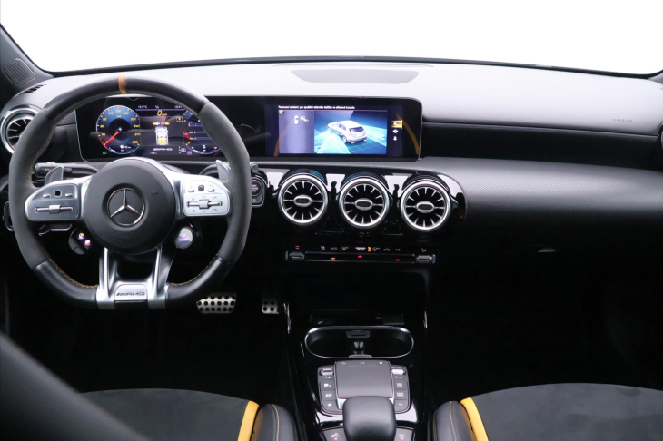 Mercedes-Benz Třídy A 2,0 310kW 45s AMG 4MATIC+ DPH