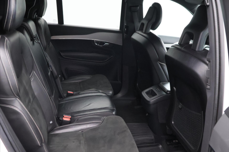 Volvo XC90 2,0 D5 165kW AWD Aut. R-Design