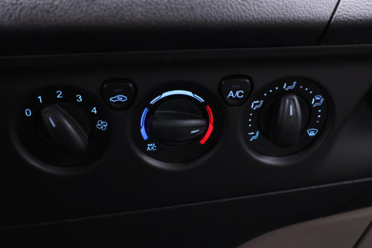 Ford Tourneo Custom 2,2 TDCi 114kW CZ L2 Titanium