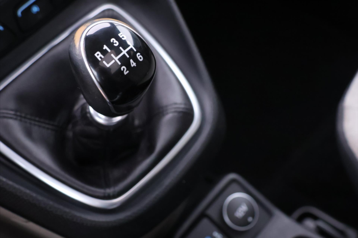 Ford Tourneo Connect 1,5 TDCI Titanium CZ Panorama