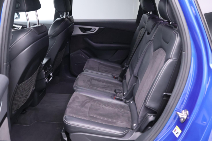 Audi Q7 3,0 TDI 200kW Quatrtro CZ DPH