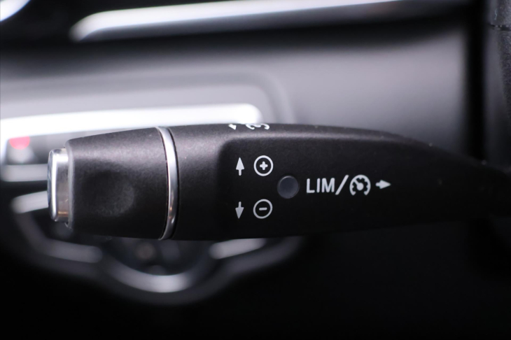 Mercedes-Benz Třídy V 2,0 220d 120kW Aut. Long DPH