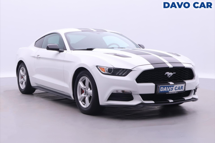 Ford Mustang 3,7 V6 225kW Automat Xenon