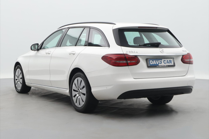 Mercedes-Benz Třídy C 2.0 220d 143kW 4MATIC Tažné