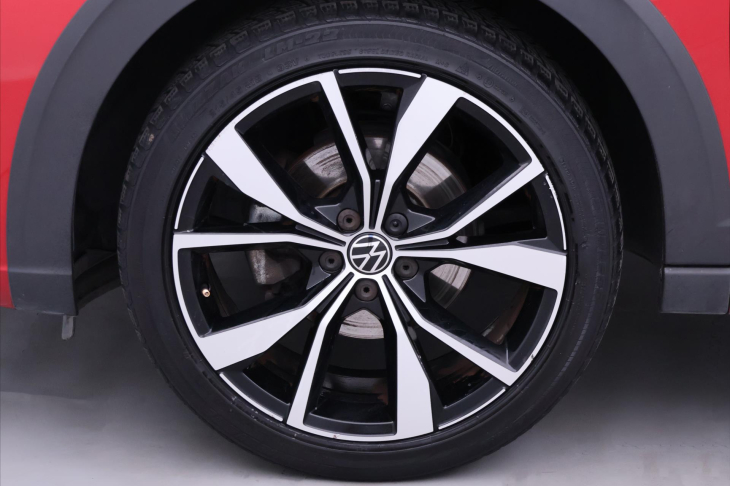 Volkswagen Taigo 1,5 TSI 110kW DSG R-line DPH