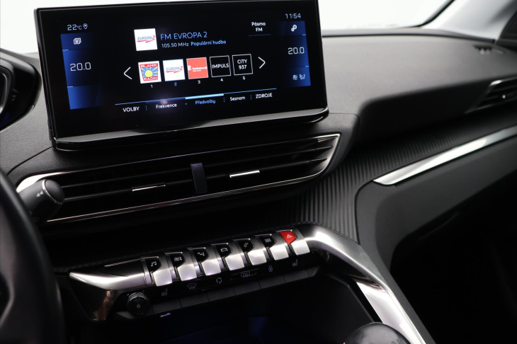 Peugeot 5008 1.2 PT 96kW Allure 7-Míst DPH