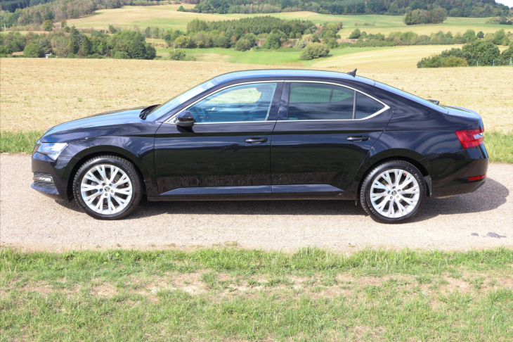 Škoda Superb 2,0 TDI 147kW 4x4 DSG Style+ CZ