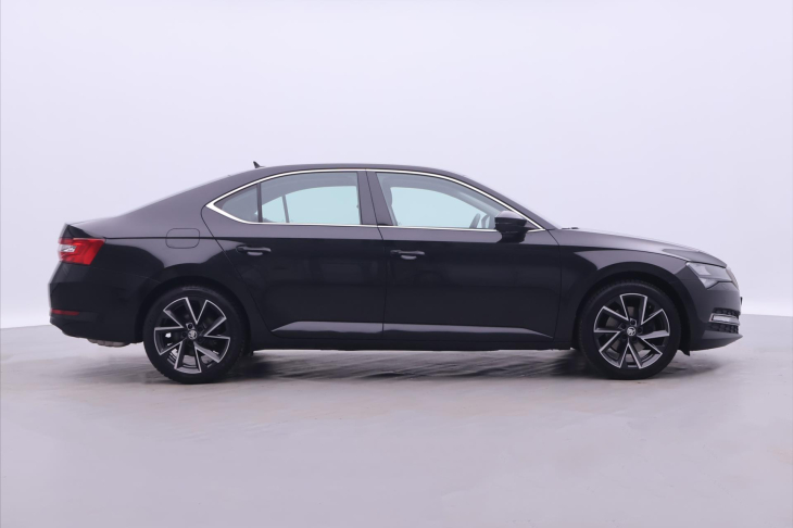 Škoda Superb 2,0 TSI 140kW DSG CZ Style DPH