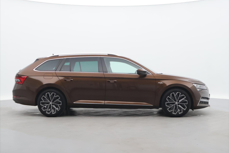 Škoda Superb 1,5 TSI 110kW L&K DSG CZ DPH