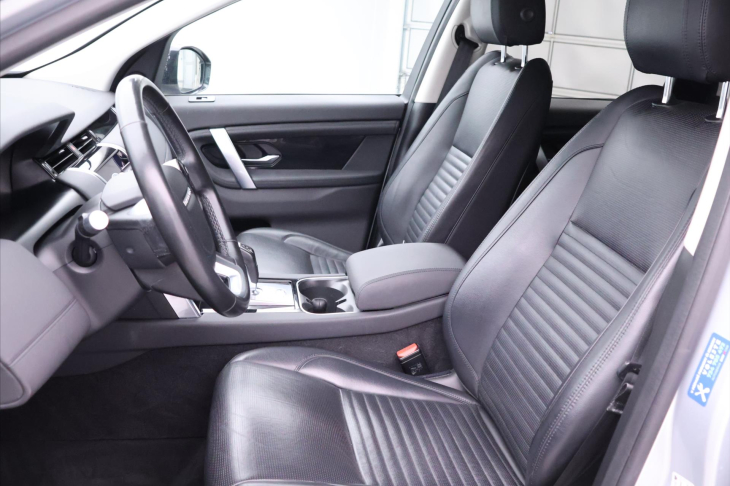Land Rover Discovery Sport 2,0 D 110kW 4WD CZ 1Maj