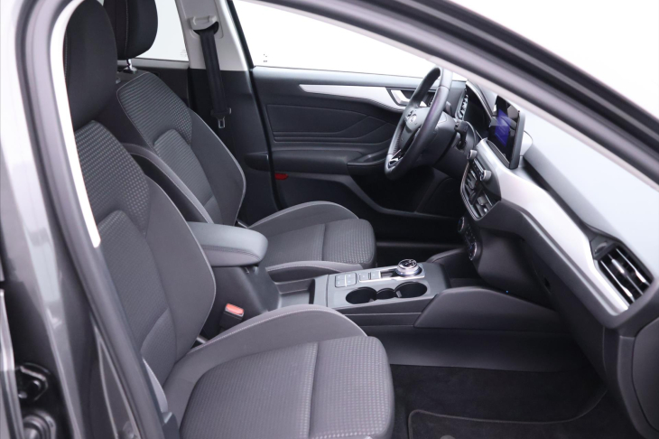 Ford Focus 1,0 EB 92kW EDIT Aut.klima Navi