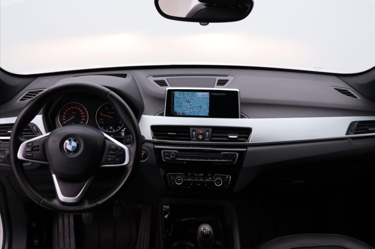 BMW X1 2,0 20d 140kW xDrive Kůže Navi