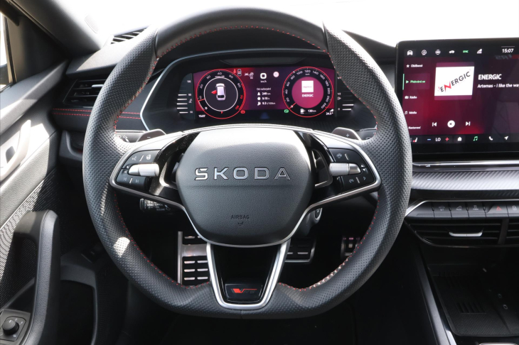 Škoda Octavia 2,0 TSI DSG RS DPH 1.maj CZ