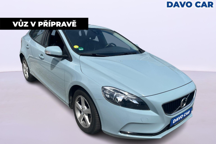 Volvo V40 2,0 D2 Automat Kinatic Kůže