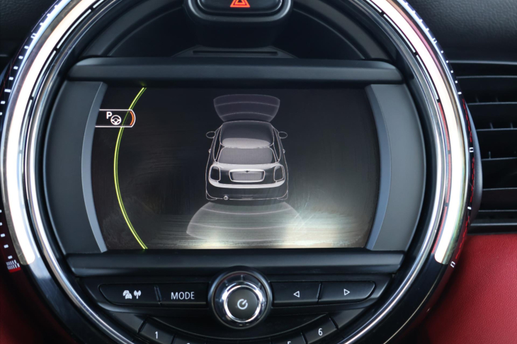 Mini Cooper 2,0 JCW 170kW Automat H/K LED