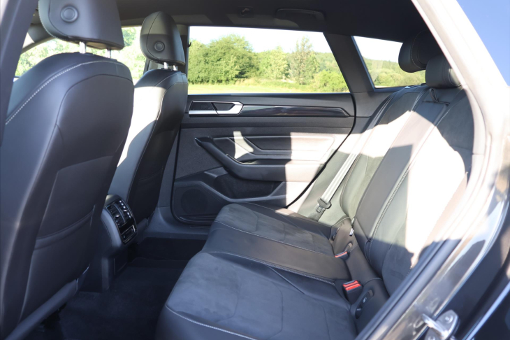 Volkswagen Arteon Shooting Brake 2,0 TDI 142kW 4M DSG R-Line DPH