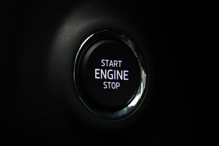 Škoda Karoq 1,0 TSI 81kW Clever LED DPH