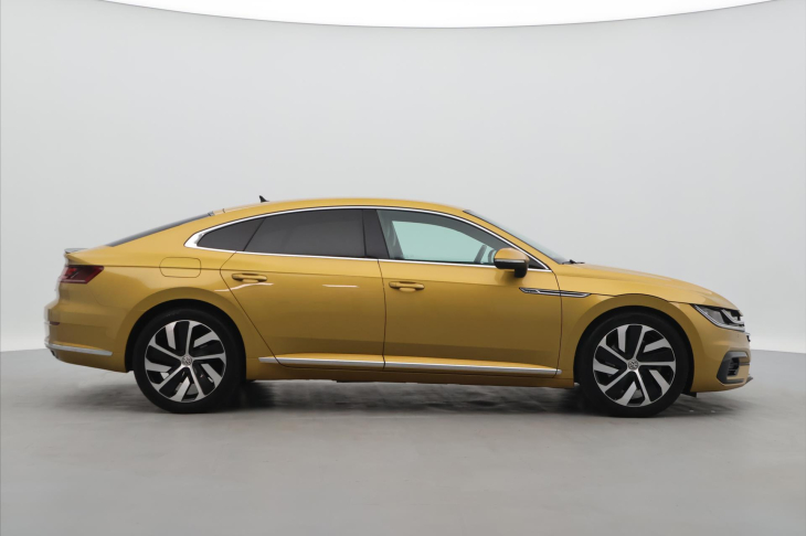 Volkswagen Arteon 2,0 TDI 176kW 4M DSG CZ R-line