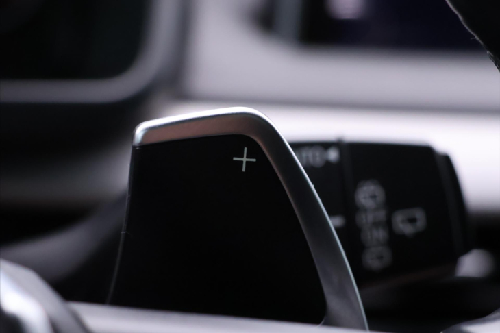 BMW X5 3,0 xDrive40d 230kW CZ