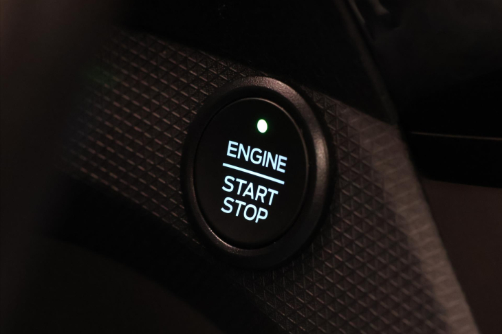 Ford Tourneo Connect 1,5 TDCi 88kW CZ Titanium DPH