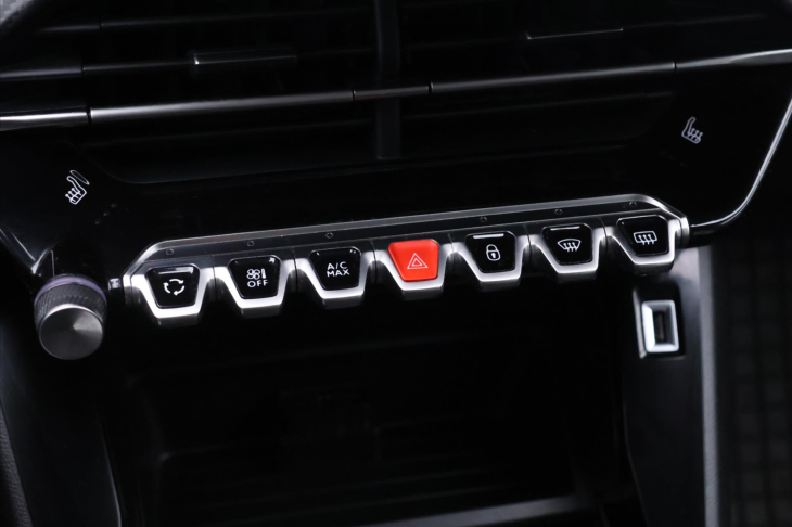 Peugeot 208 1,2 Pure Tech 74 kW Allure