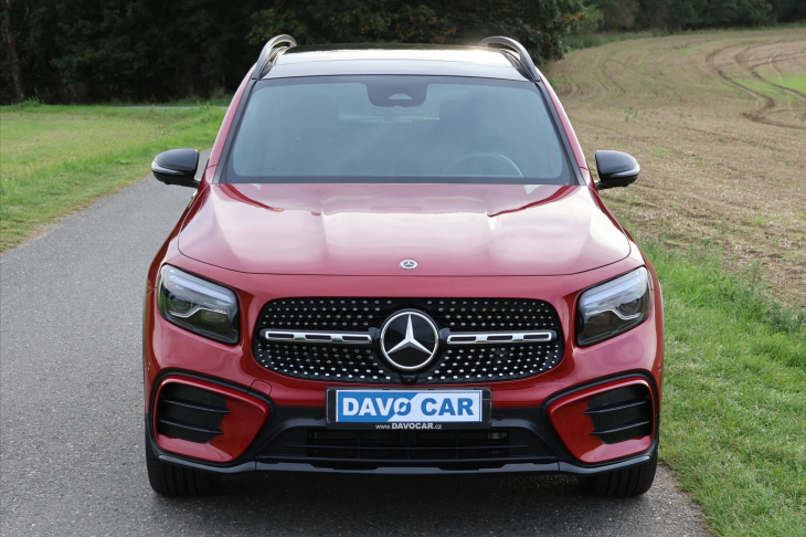 Mercedes-Benz GLB 2,0 220 4Matic AMG Premium