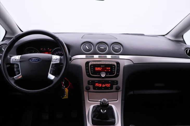 Ford S-MAX 2,0 TDCI 103kW Aut.klima 5-Míst