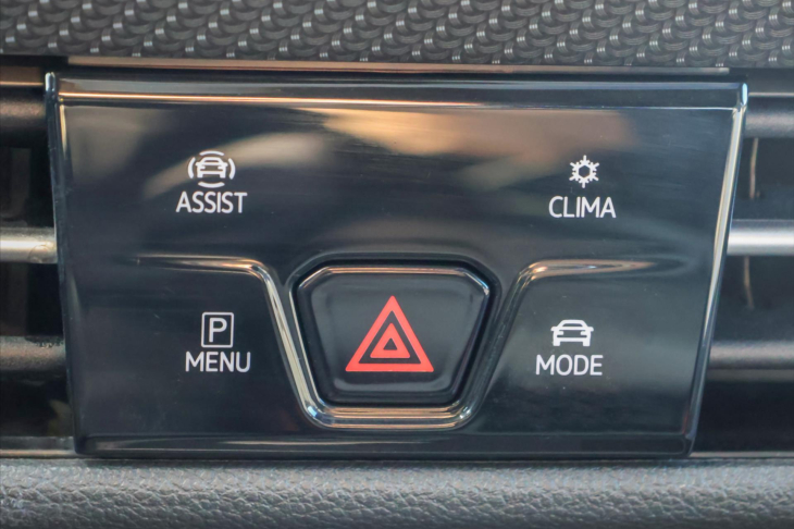 Volkswagen Golf 2,0 235kW 4Motion CZ záruka