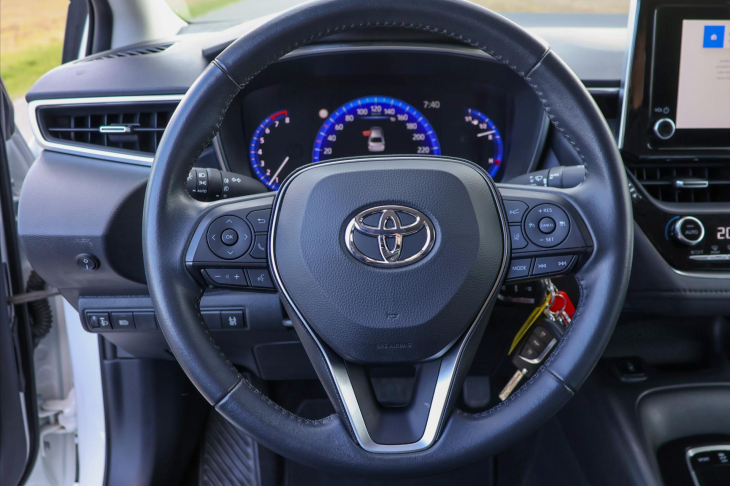 Toyota Corolla 1,5 VTi Aut. DPH CZ Comfort